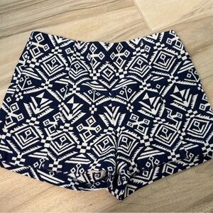 Gianni Bini High Waist Blue and White Shorts